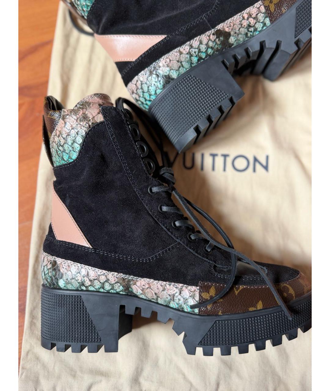 LOUIS VUITTON Черные полусапоги из кожи питона, фото 3
