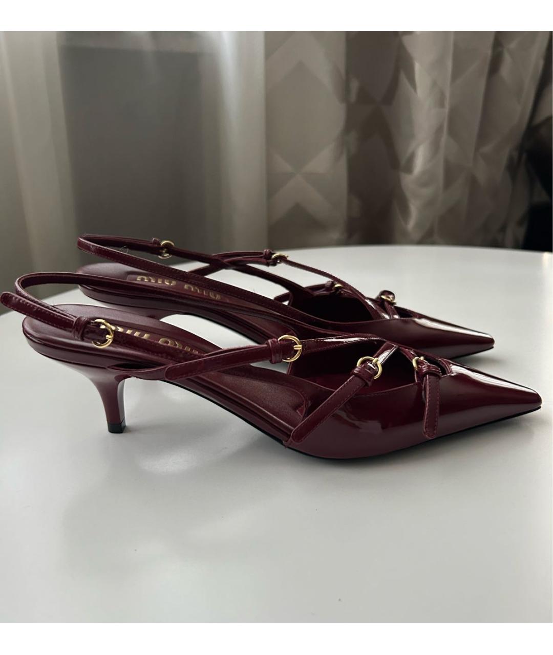 MIU MIU Бордовые кожаные босоножки, фото 2