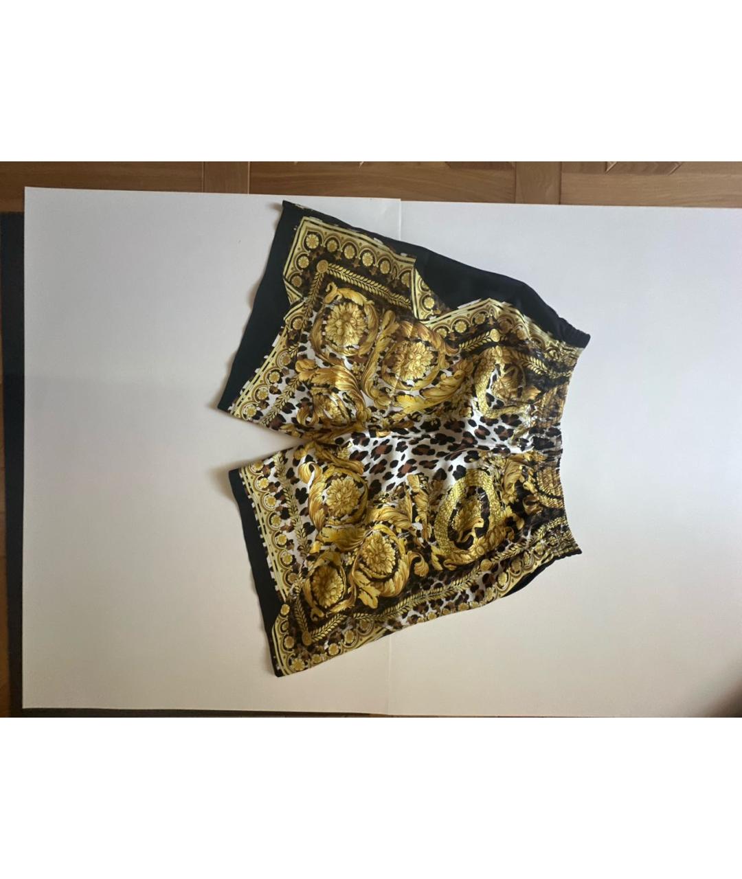 VERSACE Шелковые шорты, фото 2