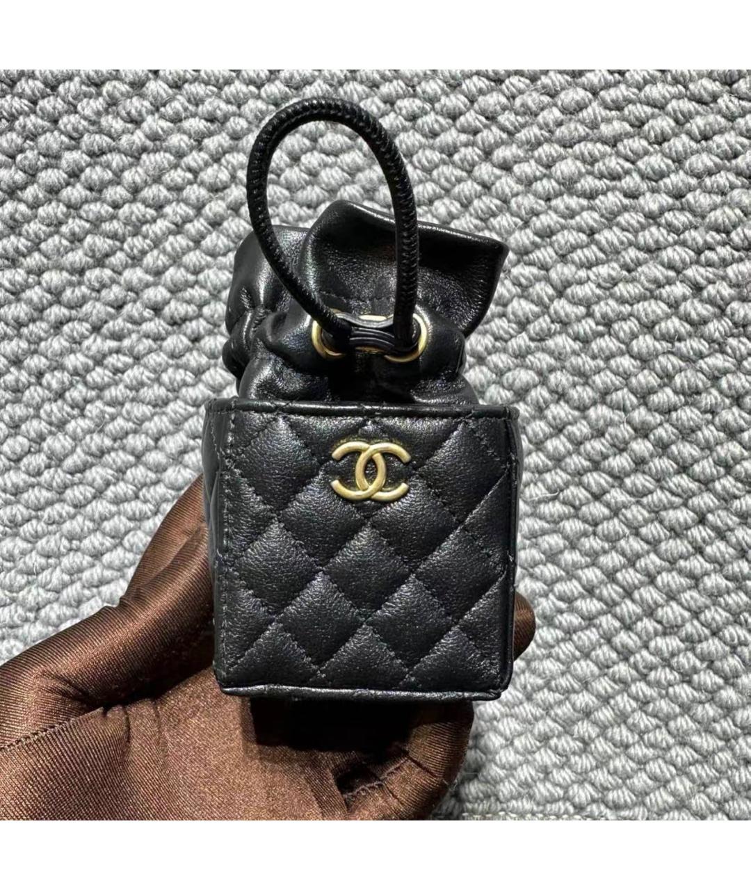 CHANEL Черная кожаная сумка через плечо, фото 8