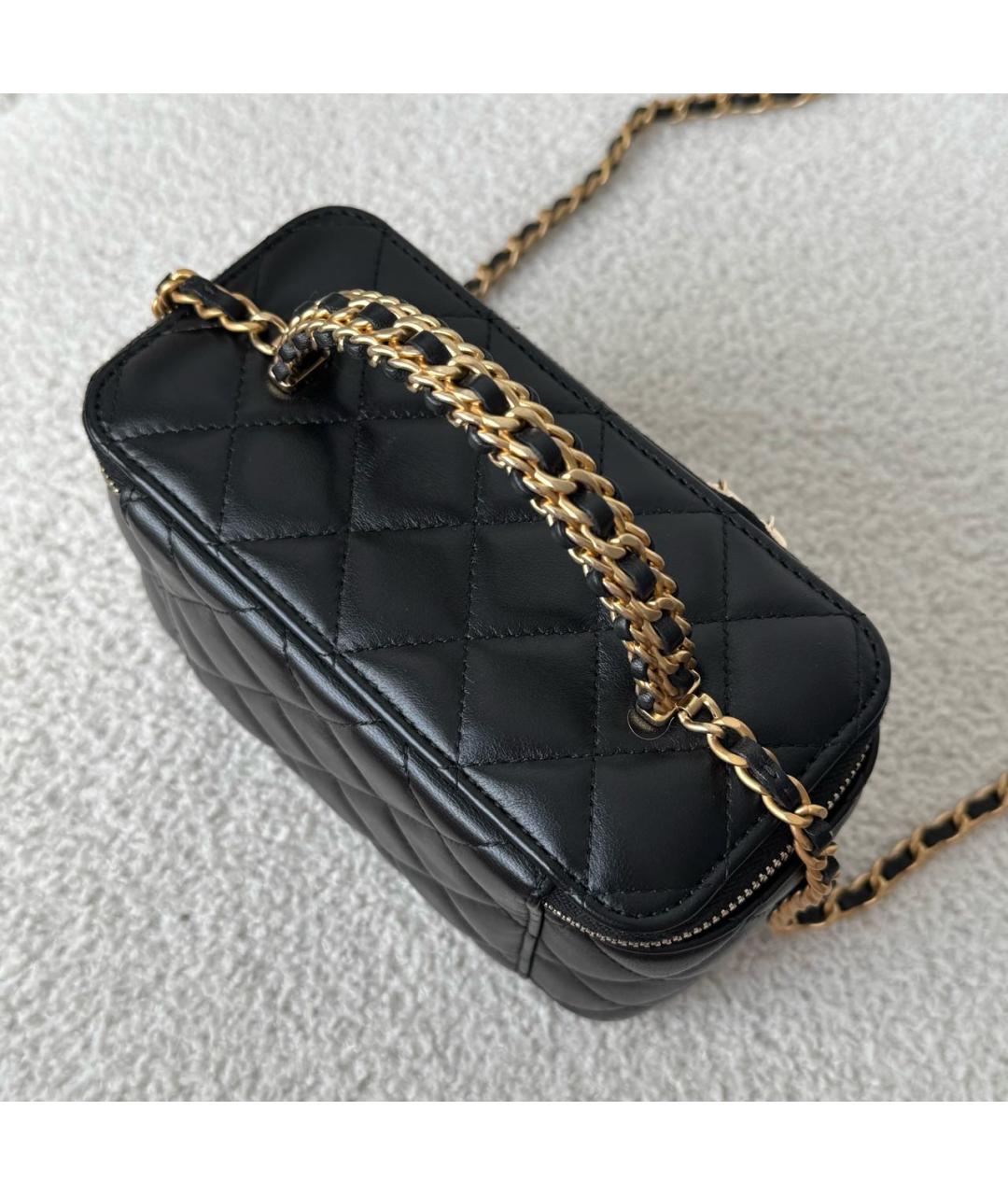 CHANEL Черная кожаная сумка через плечо, фото 4