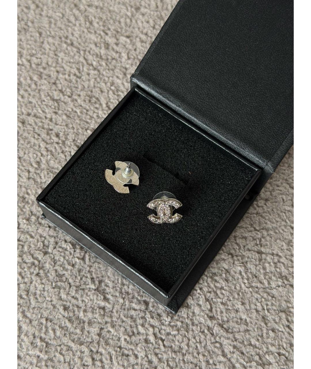 CHANEL Серебряные металлические серьги, фото 3