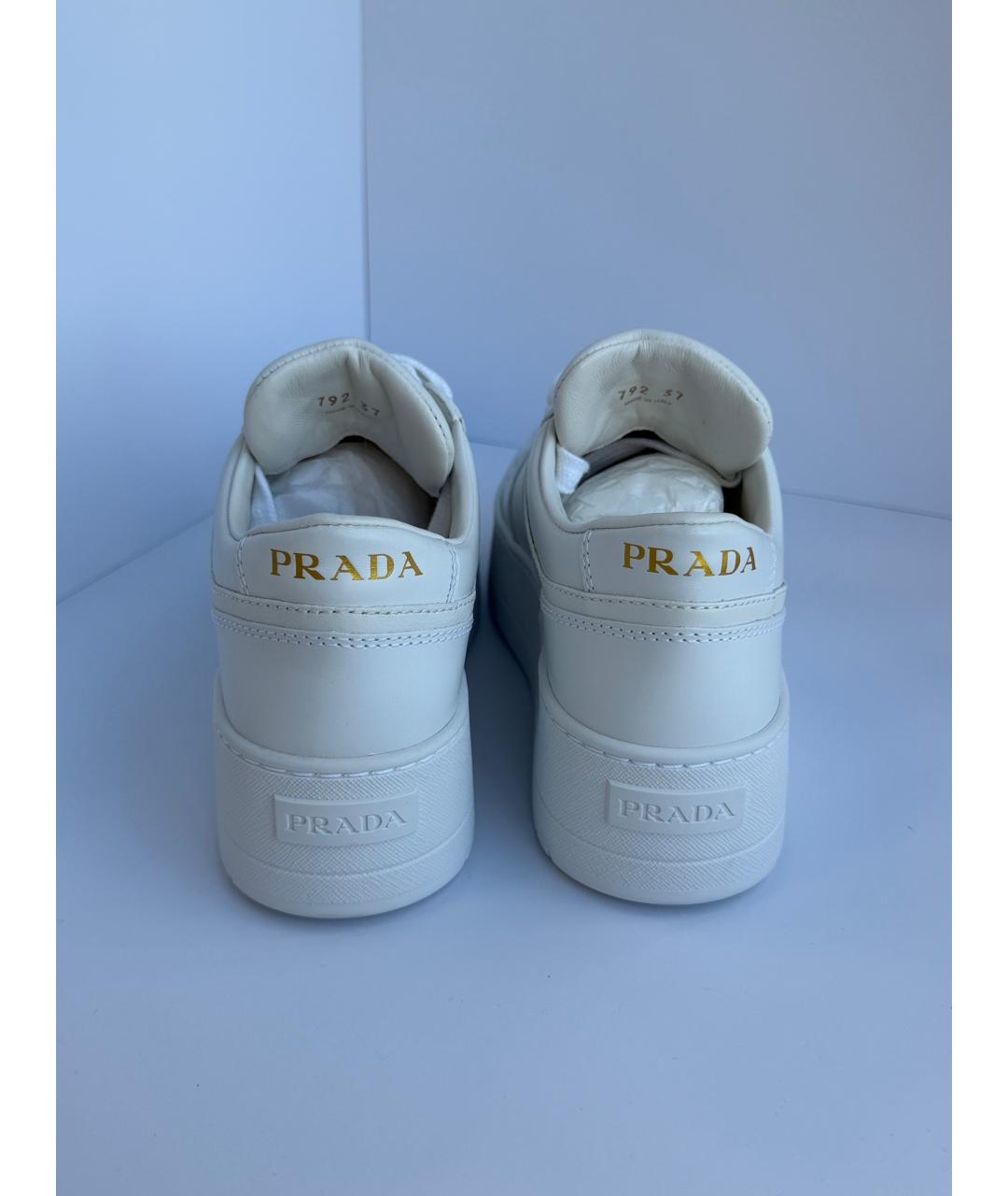 PRADA Белые кожаные кеды, фото 4