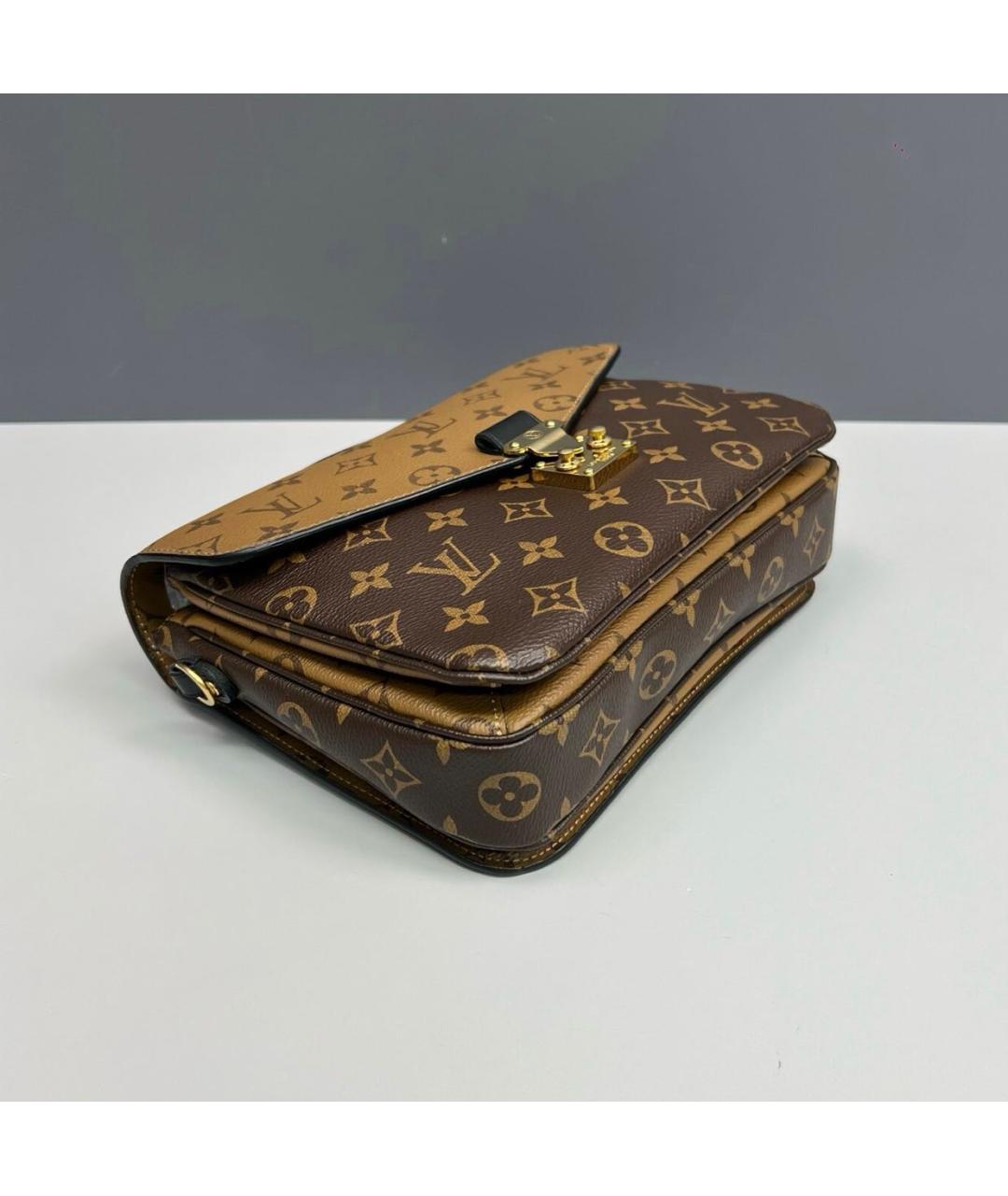LOUIS VUITTON Коричневая кожаная сумка через плечо, фото 3