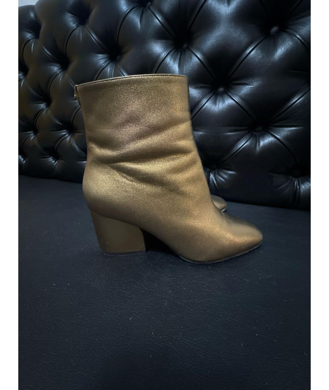 FERRAGAMO Золотые кожаные ботильоны, фото 8