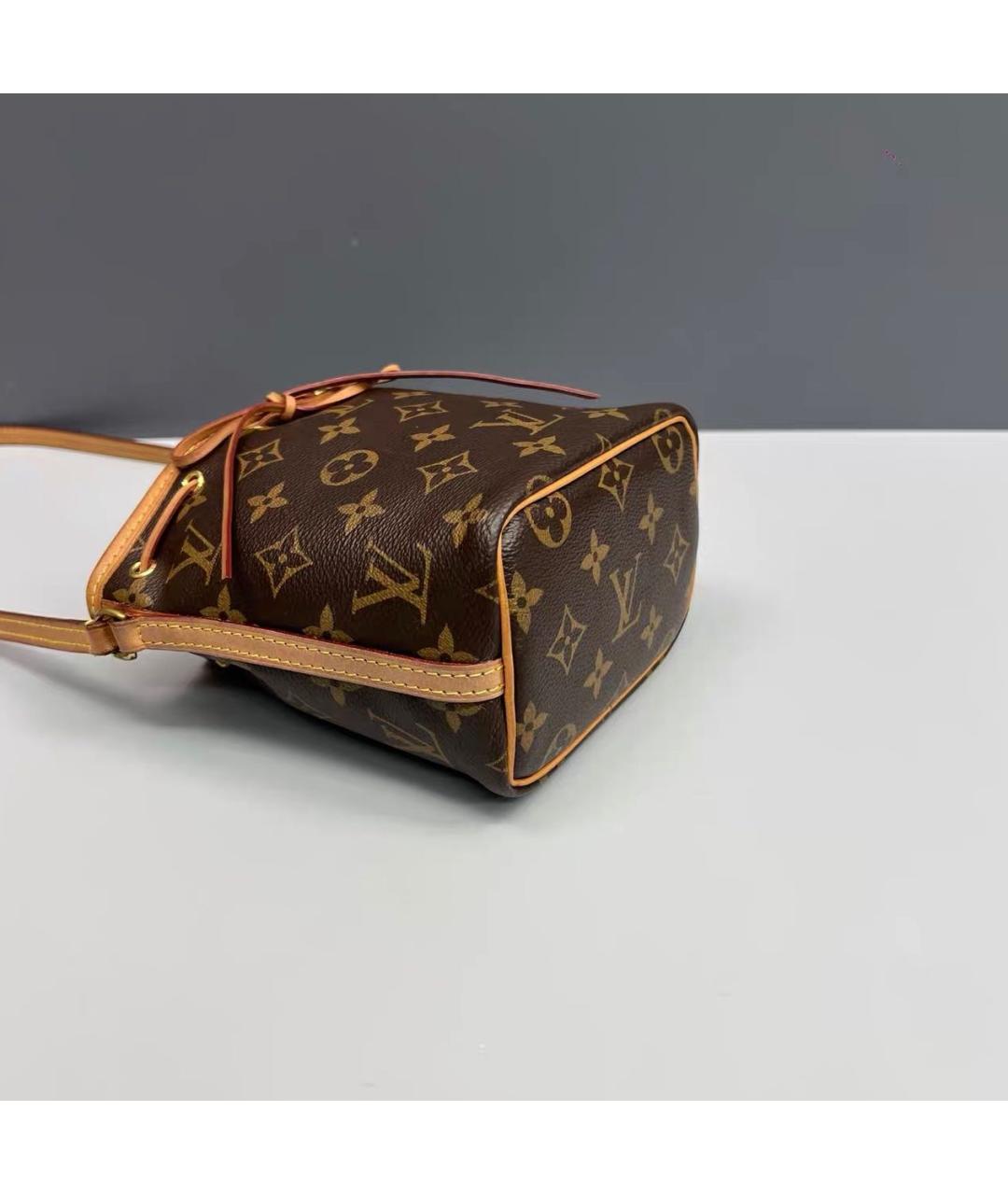 LOUIS VUITTON Коричневая кожаная сумка через плечо, фото 6