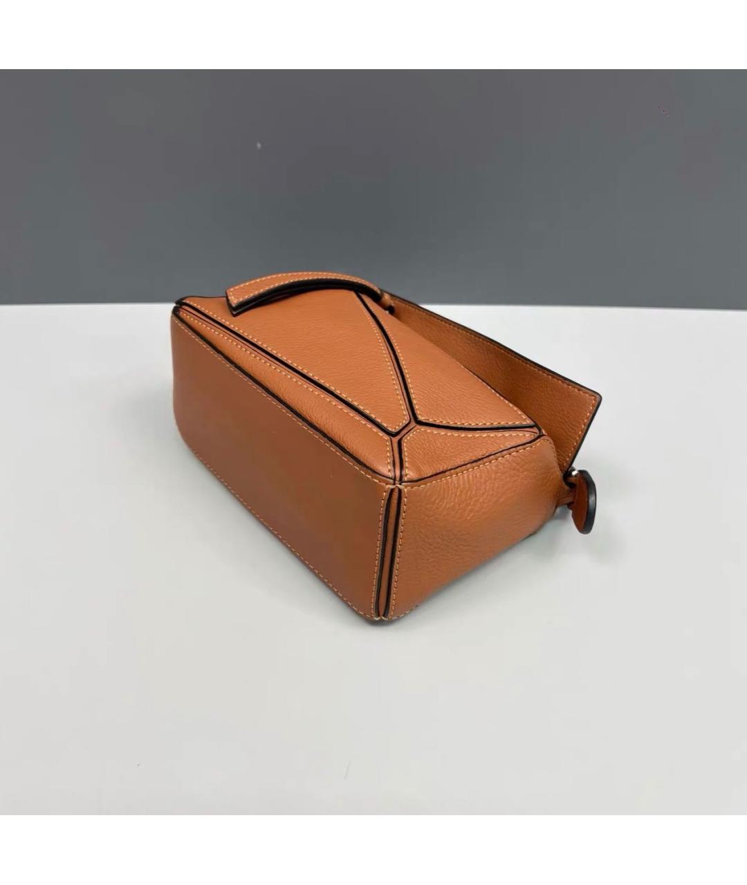 LOEWE Коричневая кожаная сумка через плечо, фото 4