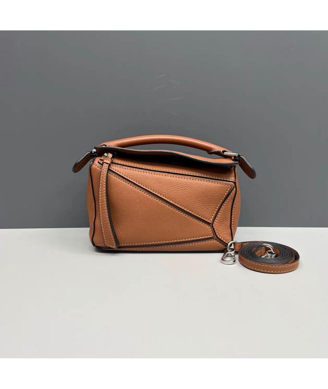 LOEWE Коричневая кожаная сумка через плечо, фото 9