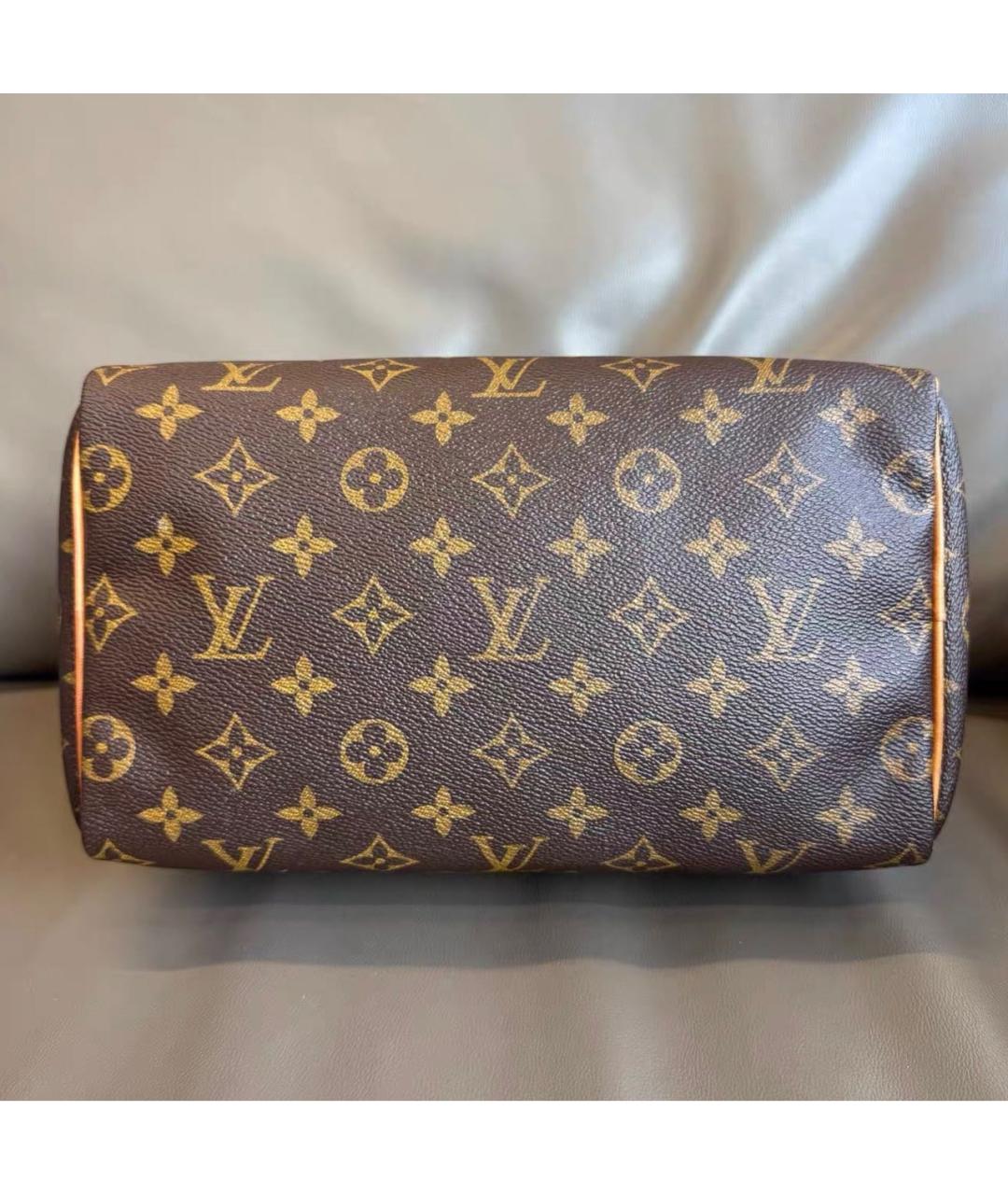 LOUIS VUITTON Коричневая кожаная сумка с короткими ручками, фото 7