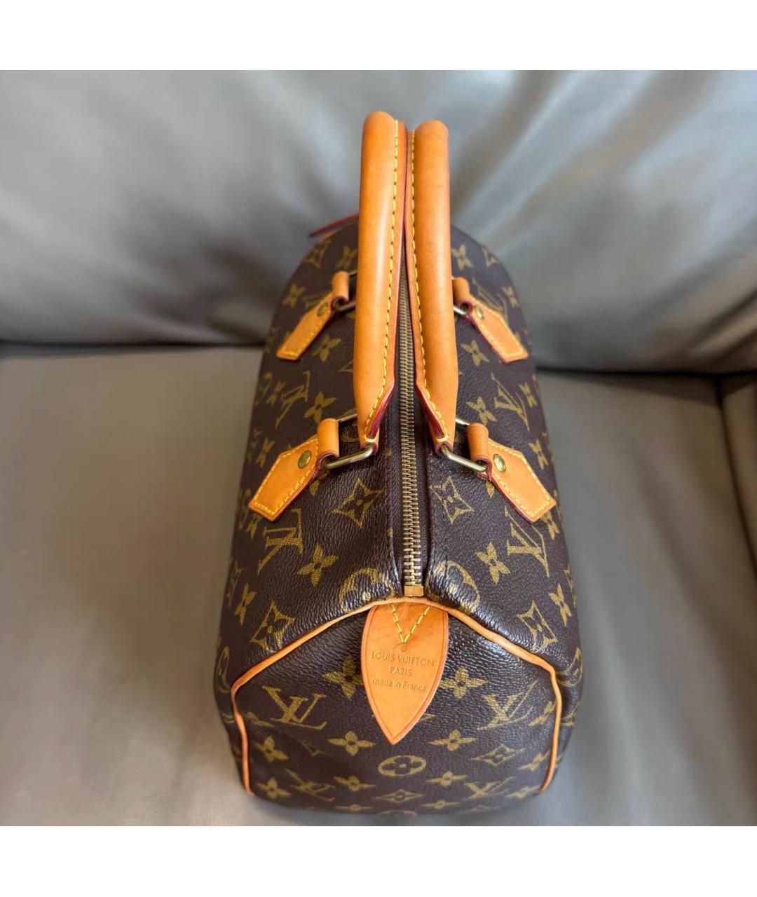 LOUIS VUITTON Коричневая кожаная сумка с короткими ручками, фото 6
