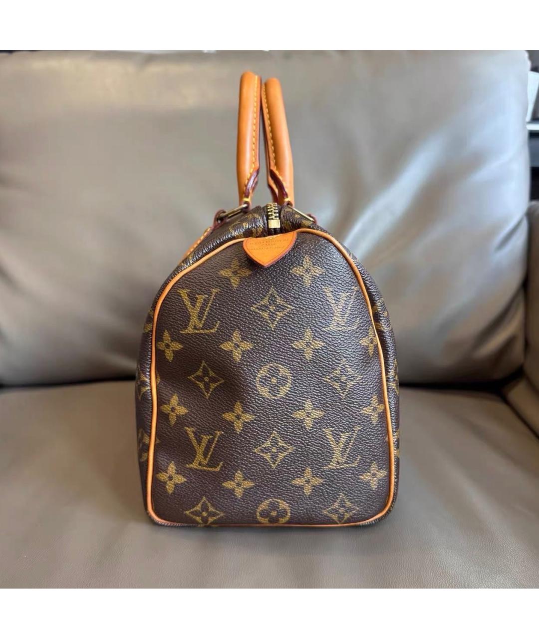 LOUIS VUITTON Коричневая кожаная сумка с короткими ручками, фото 3