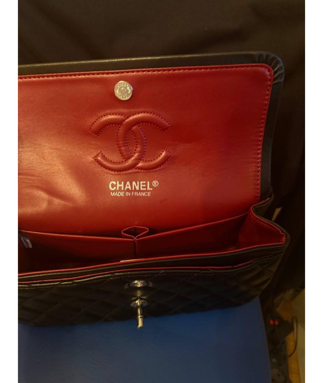 CHANEL Черная кожаная сумка с короткими ручками, фото 3