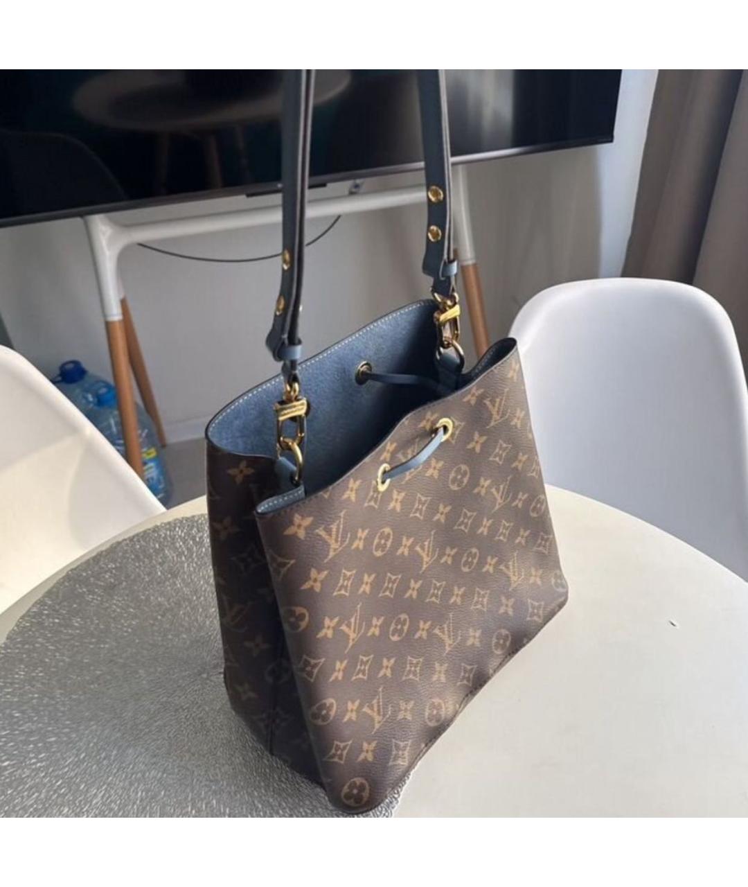 LOUIS VUITTON Коричневая сумка через плечо из канвы, фото 3