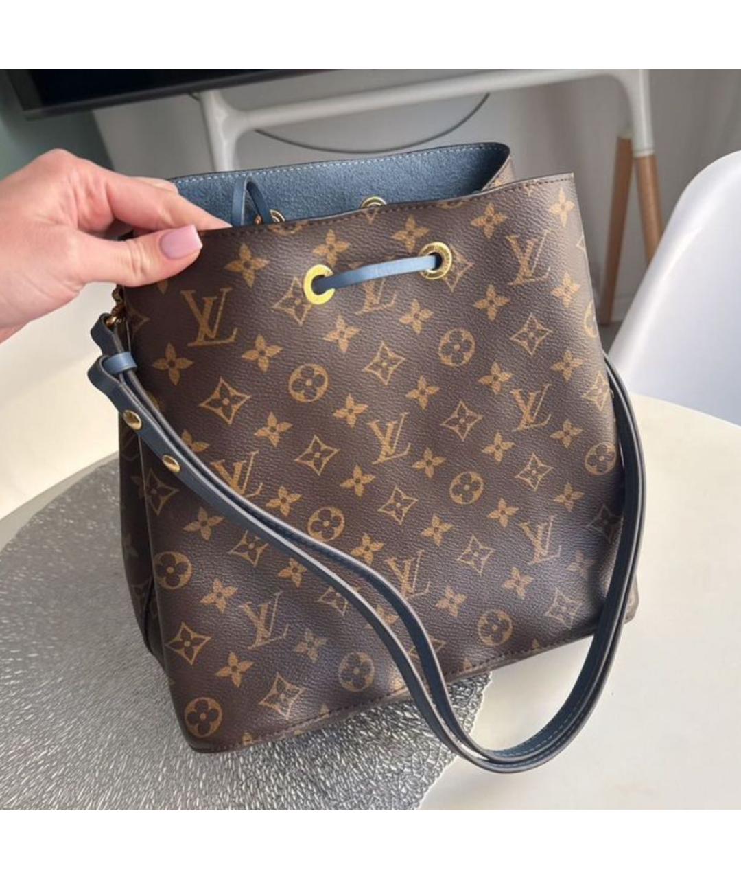 LOUIS VUITTON Коричневая сумка через плечо из канвы, фото 2
