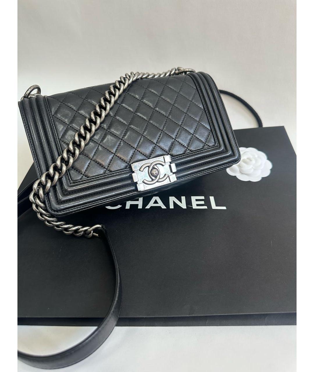 CHANEL Черная кожаная сумка через плечо, фото 2