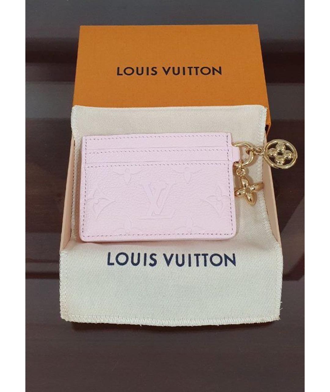 LOUIS VUITTON Розовый кожаный кардхолдер, фото 5