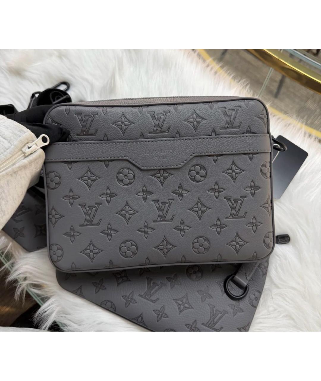 LOUIS VUITTON Серая кожаная сумка на плечо, фото 4