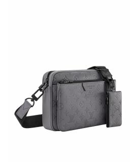 LOUIS VUITTON Сумка на плечо
