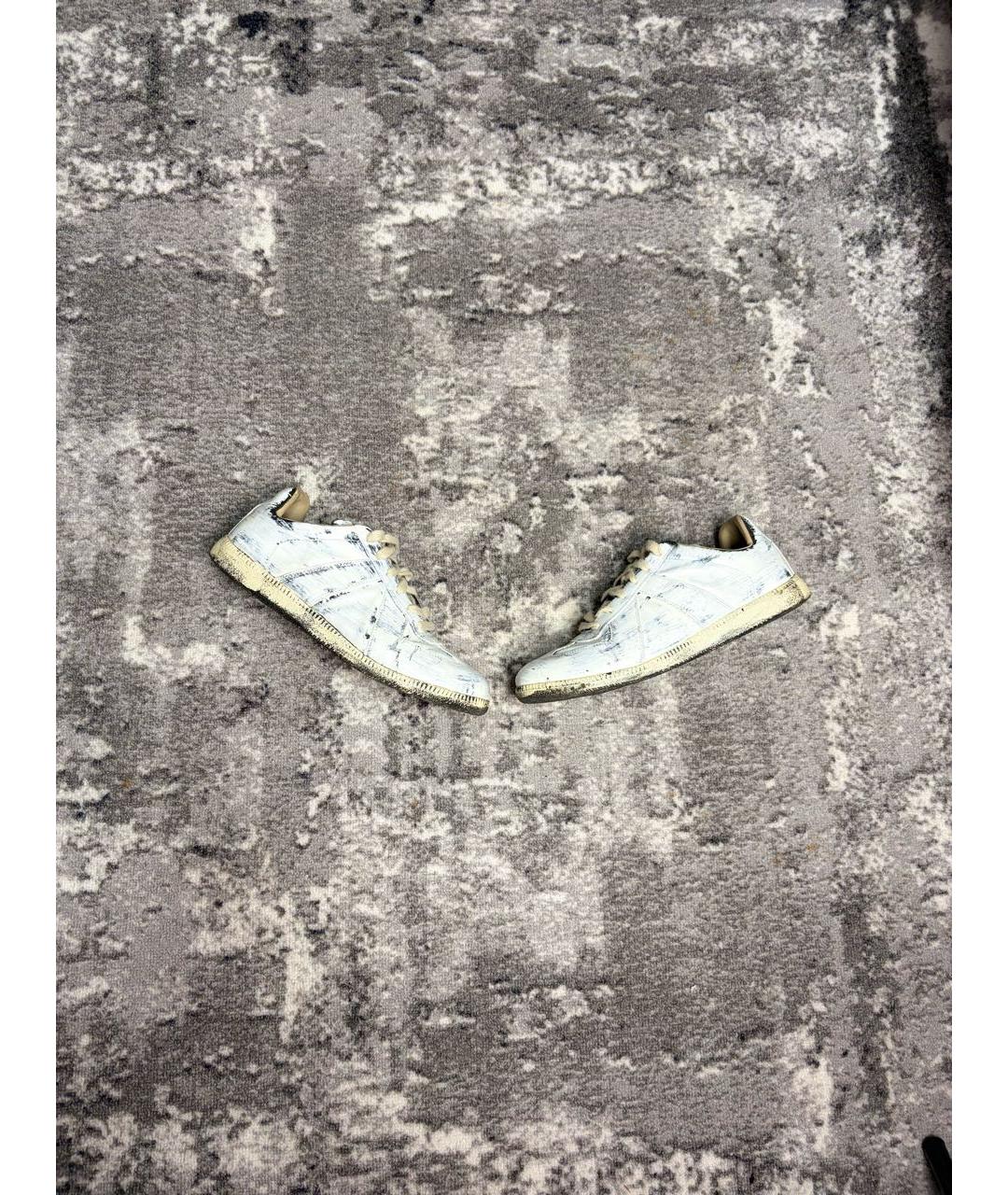 MAISON MARGIELA Белые низкие кроссовки / кеды из лакированной кожи, фото 9