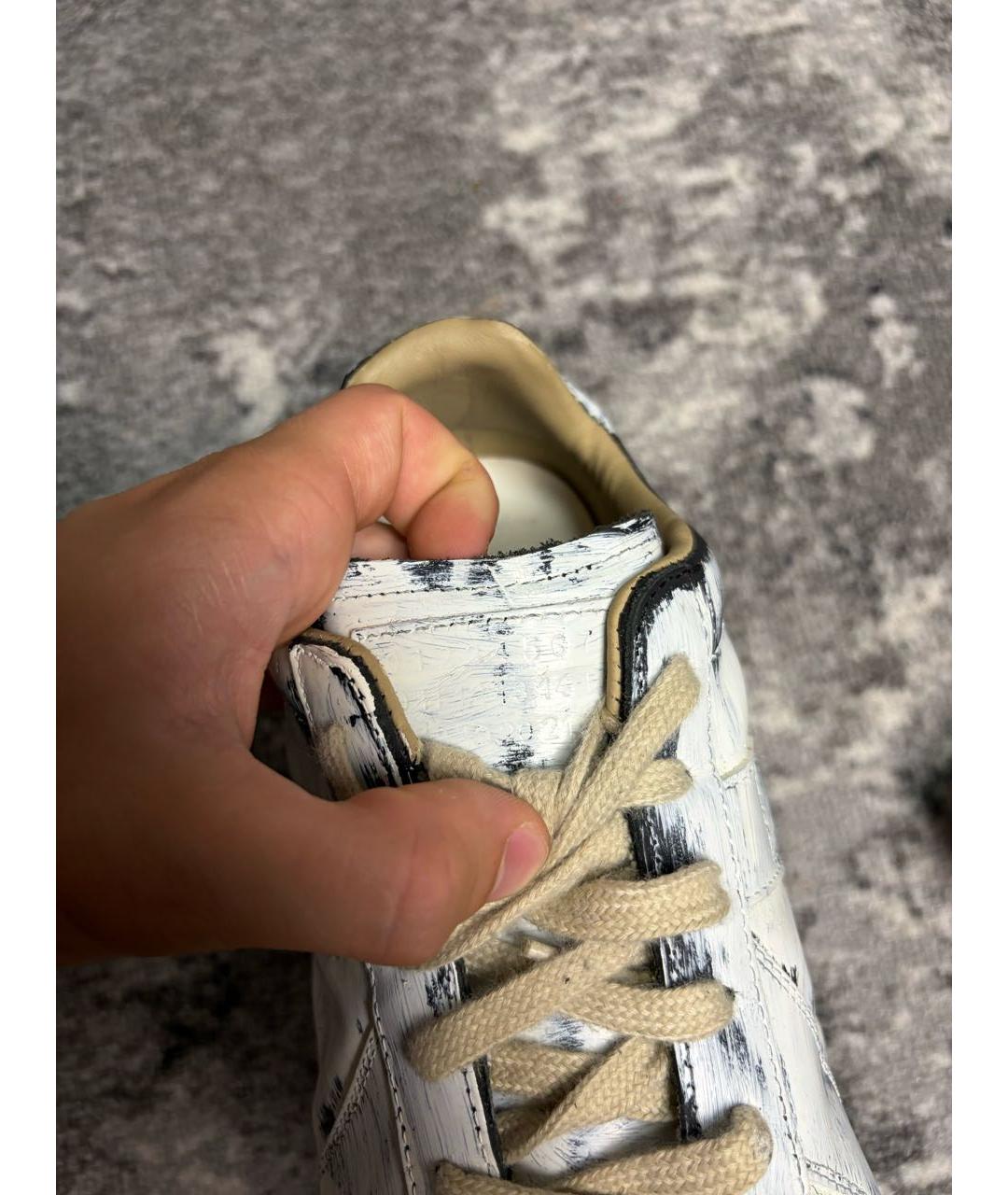 MAISON MARGIELA Белые низкие кроссовки / кеды из лакированной кожи, фото 7