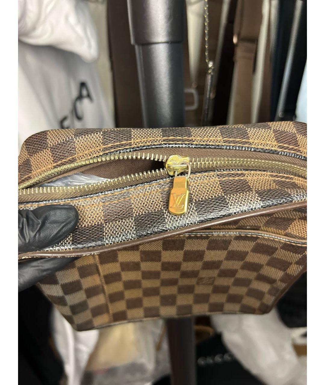 LOUIS VUITTON Коричневая барсетка, фото 3