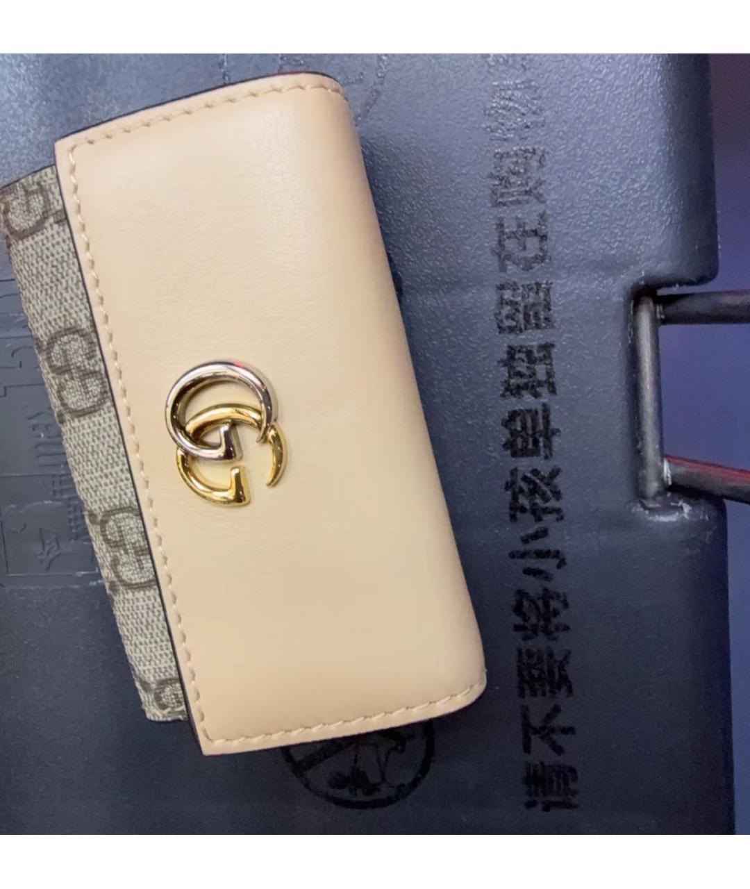 GUCCI Бежевая ключница, фото 5