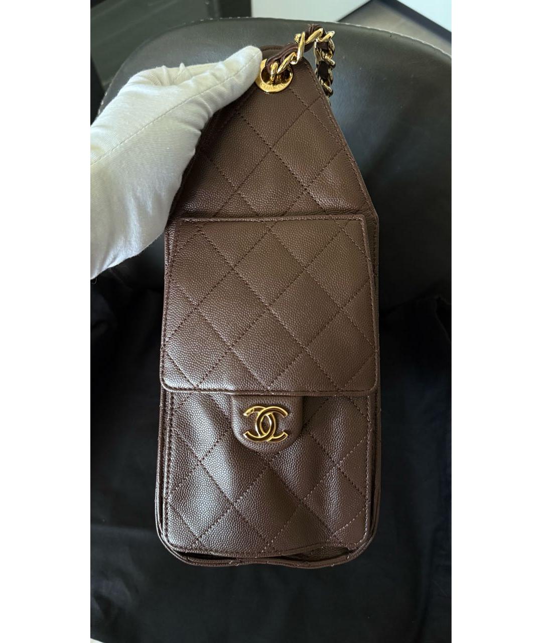 CHANEL Коричневая кожаная сумка через плечо, фото 5