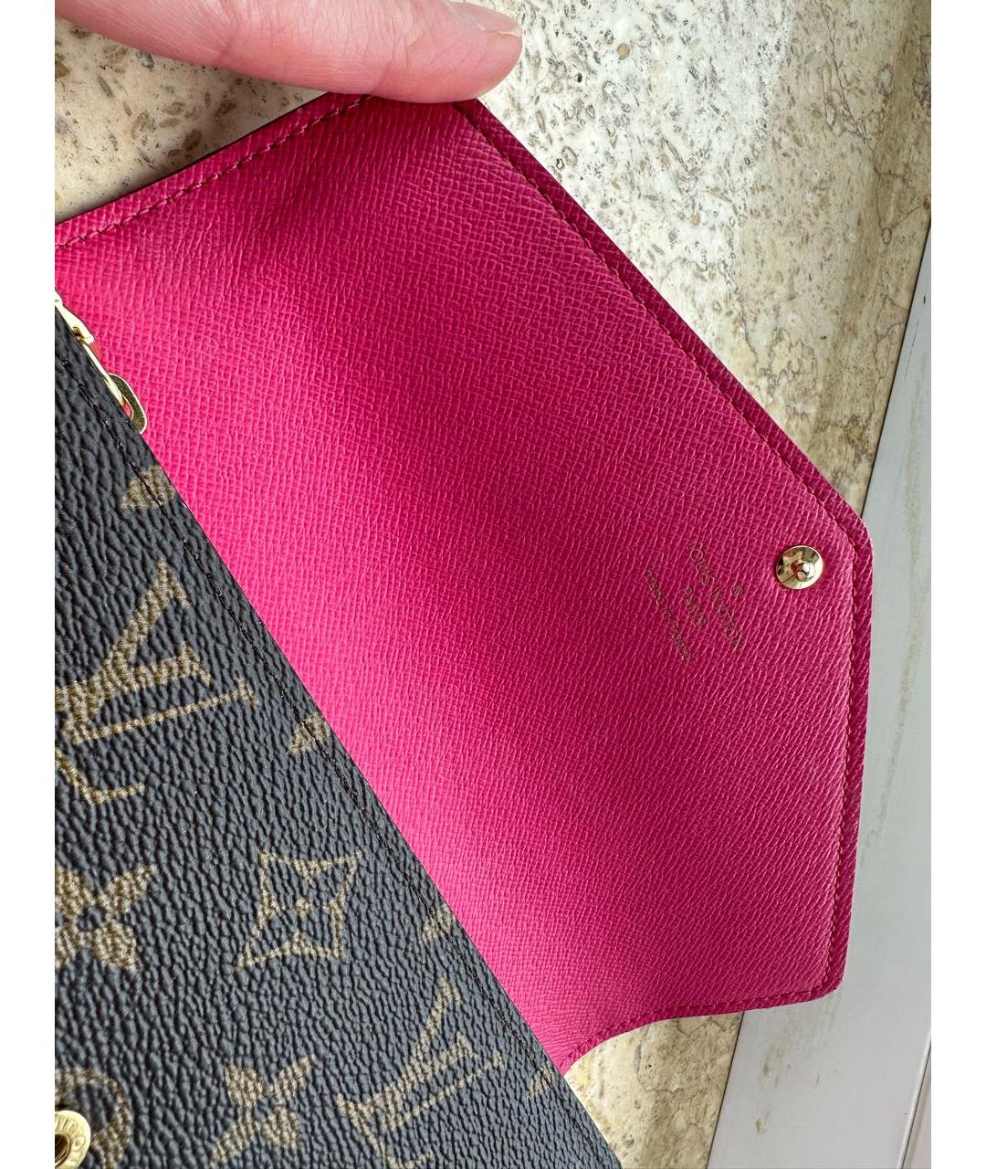 LOUIS VUITTON Кожаный кошелек, фото 2
