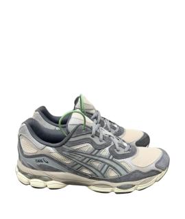 ASICS Низкие кроссовки / кеды