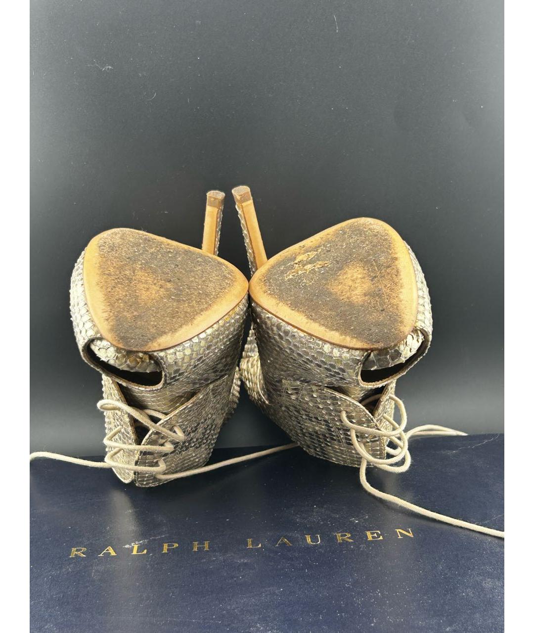 RALPH LAUREN Золотые туфли из кожи питона, фото 5