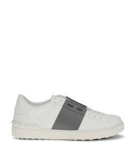VALENTINO Низкие кроссовки / кеды