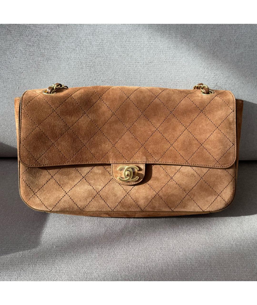 CHANEL Коричневая замшевая сумка через плечо, фото 2