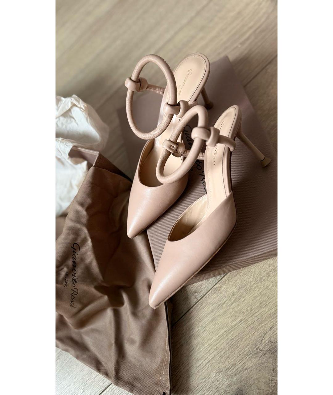 GIANVITO ROSSI Бежевые кожаные туфли, фото 2