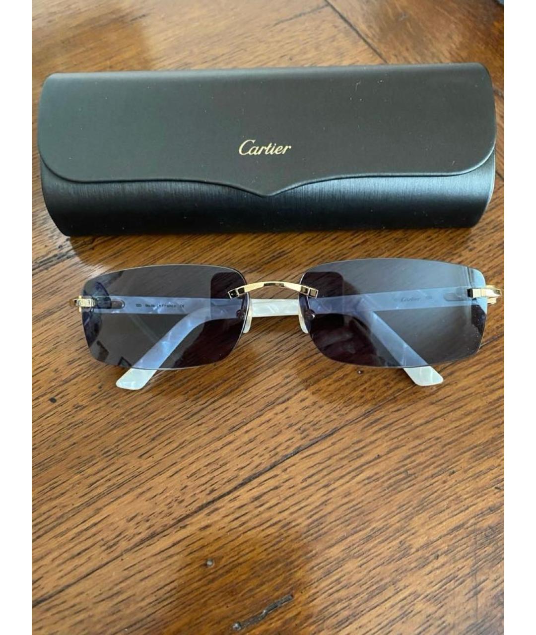 CARTIER Черные пластиковые солнцезащитные очки, фото 3