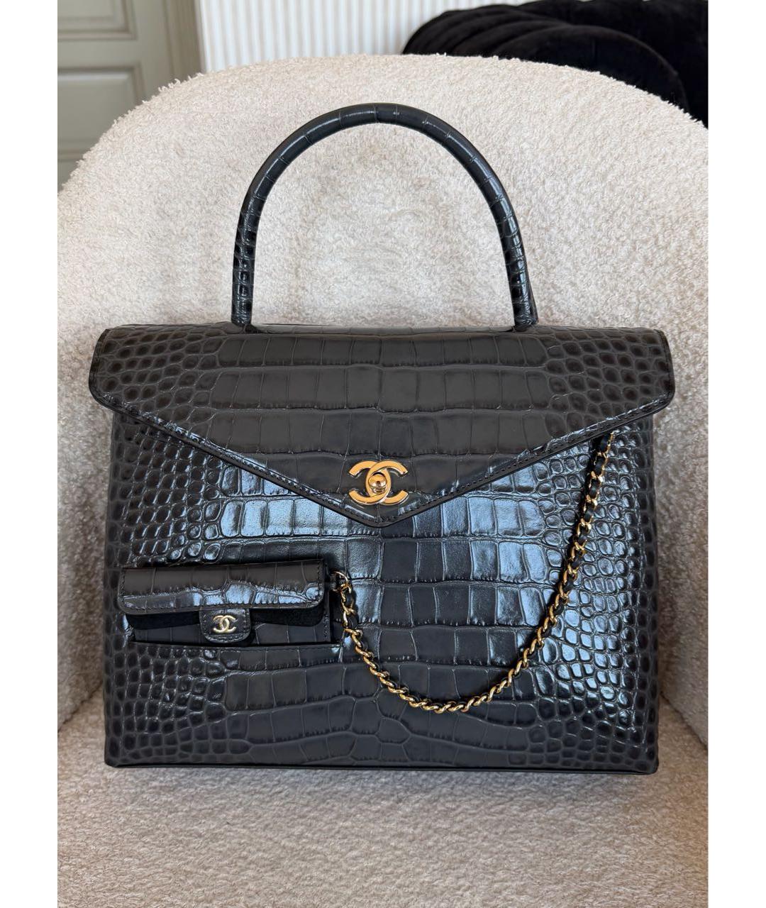 CHANEL Антрацитовая кожаная сумка с короткими ручками, фото 7