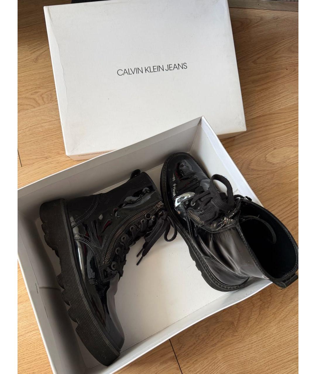 CALVIN KLEIN Черные ботинки из лакированной кожи, фото 5