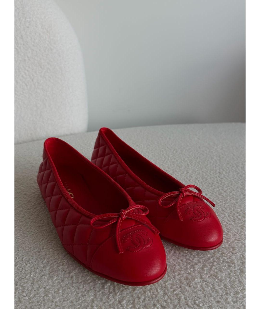 CHANEL Красные кожаные балетки, фото 8