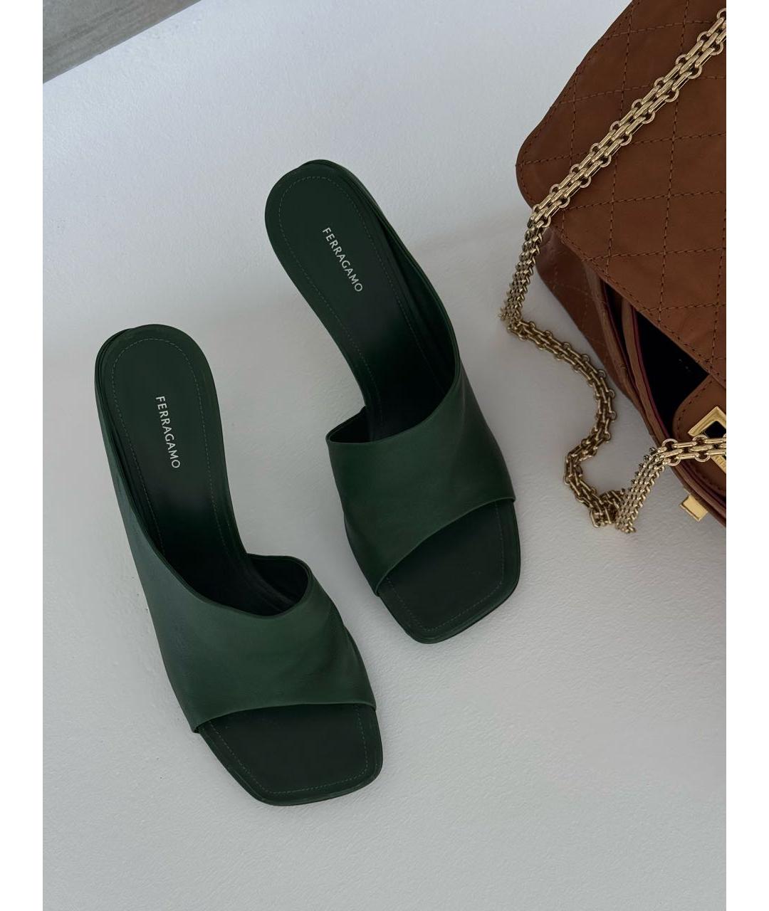 FERRAGAMO Зеленые кожаные мюли, фото 2