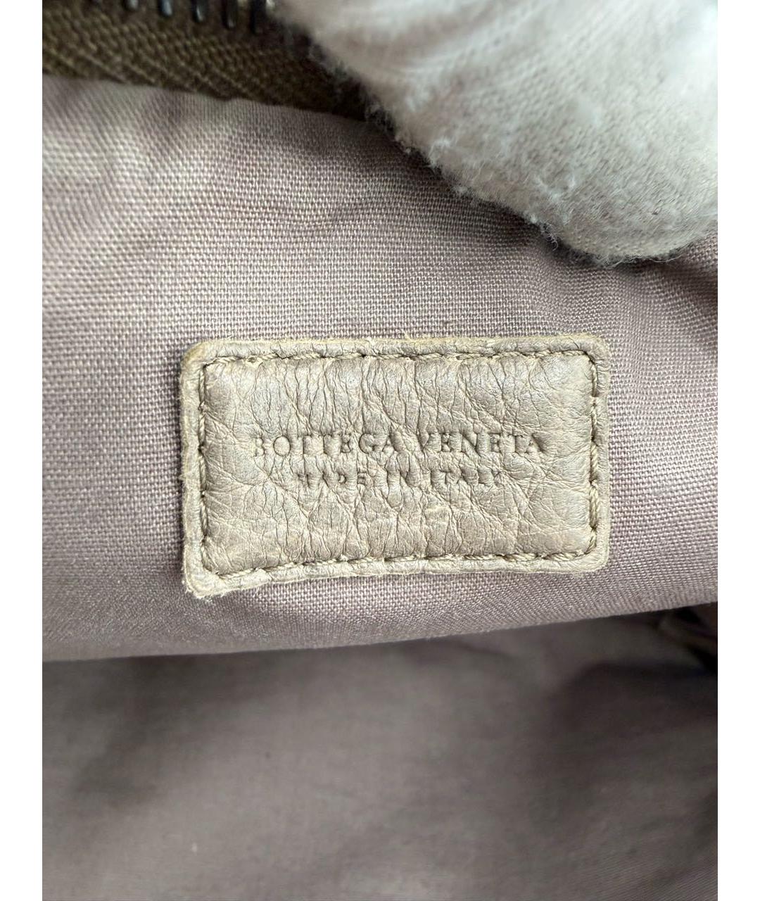 BOTTEGA VENETA Серая кожаная барсетка, фото 6