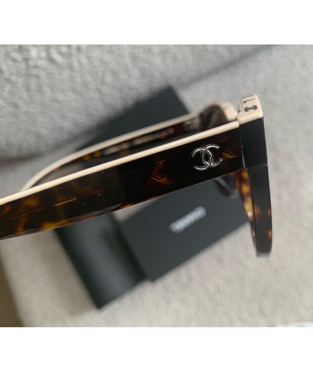CHANEL Коричневые пластиковые солнцезащитные очки, фото 3