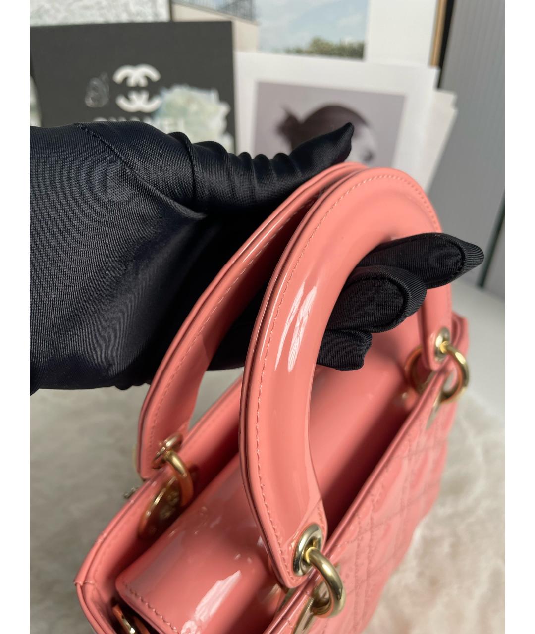 CHRISTIAN DIOR Розовая сумка тоут из лакированной кожи, фото 5