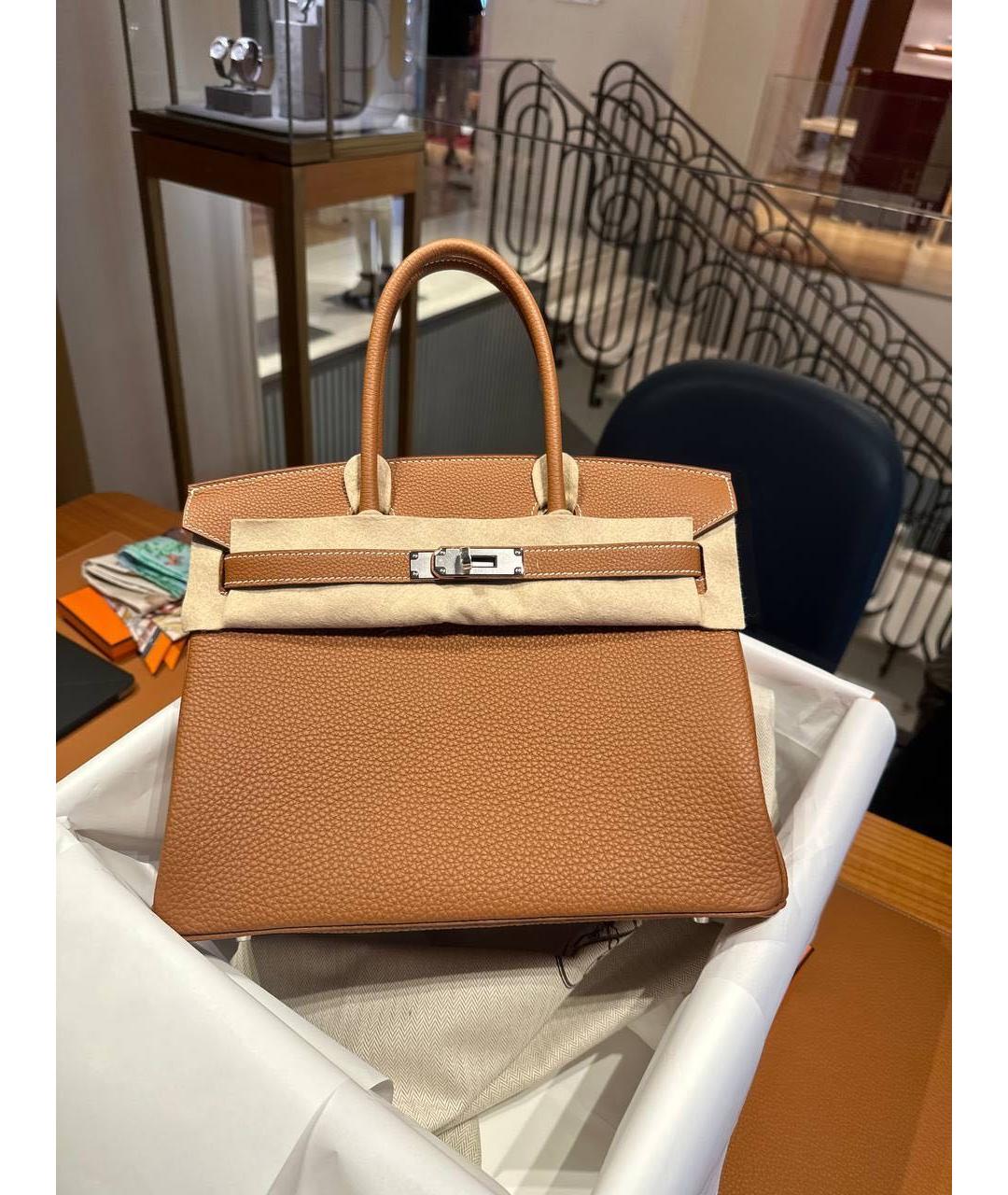 HERMES Золотая кожаная сумка с короткими ручками, фото 2