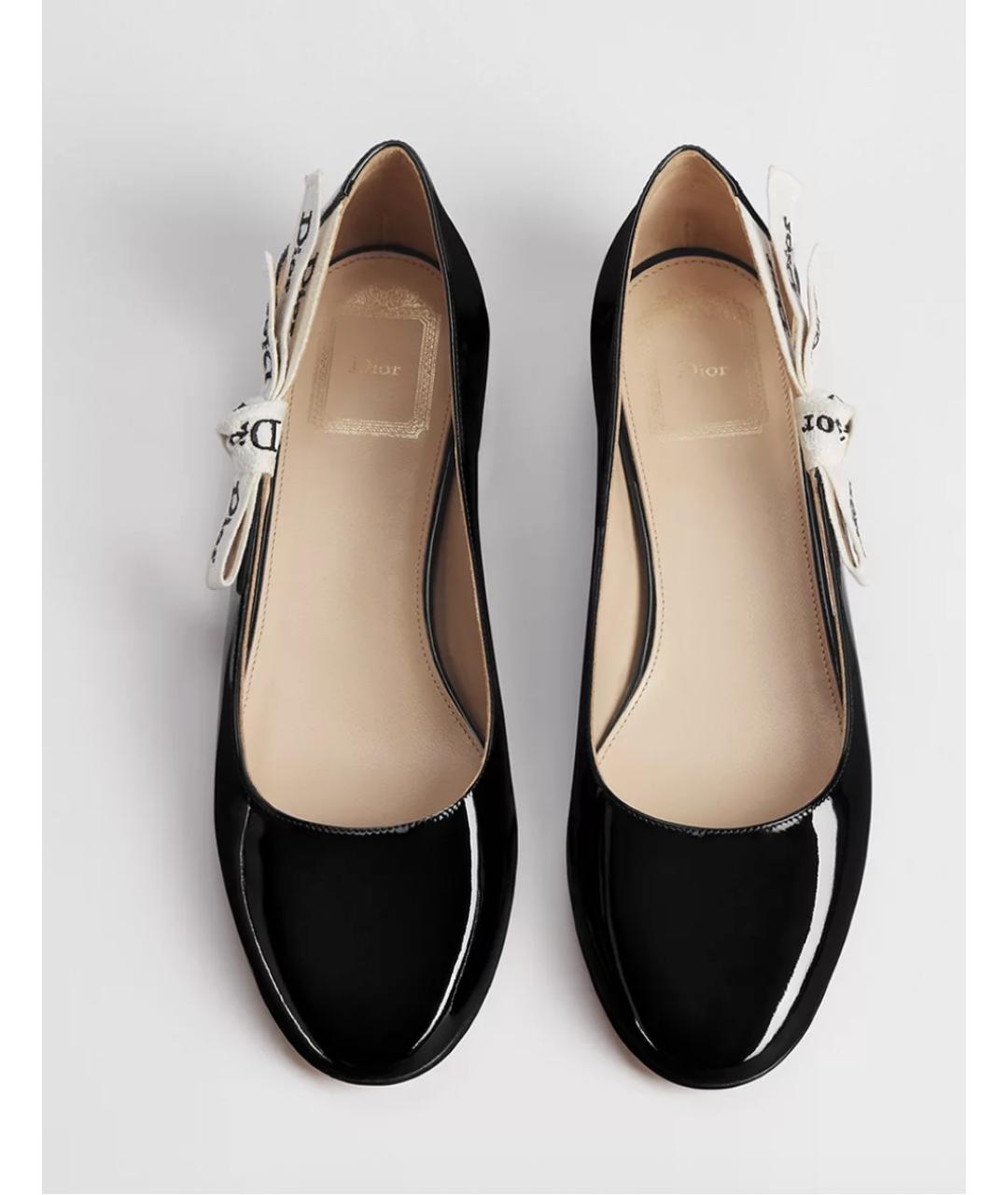 CHRISTIAN DIOR Черные балетки из лакированной кожи, фото 3