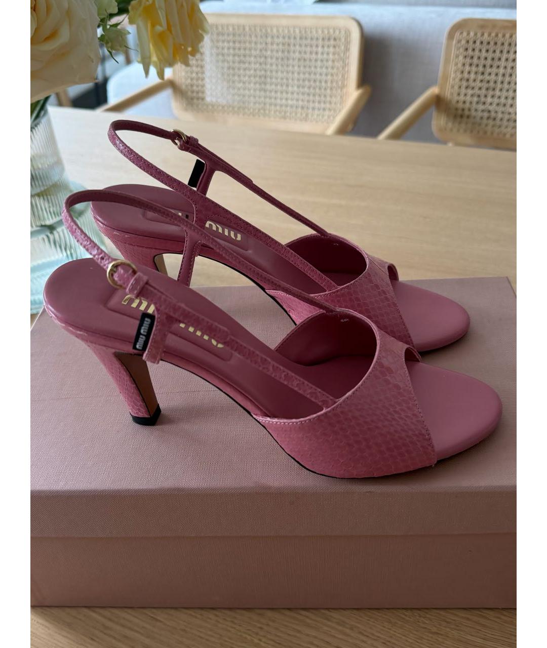 MIU MIU Розовые кожаные босоножки, фото 3