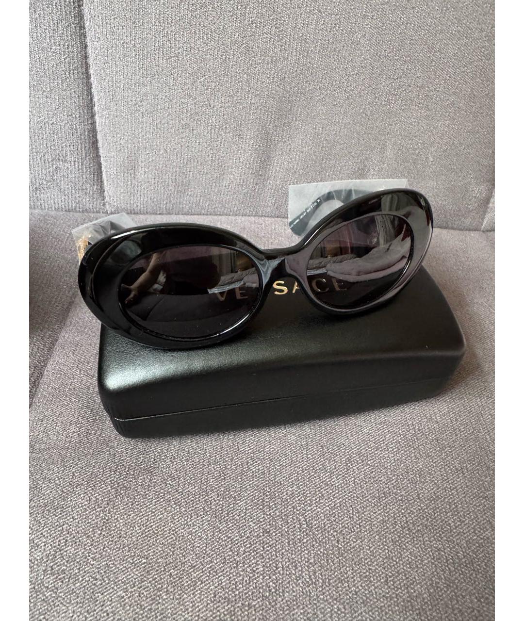 VERSACE Черные пластиковые солнцезащитные очки, фото 5
