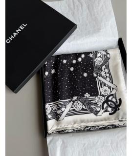 CHANEL Платок