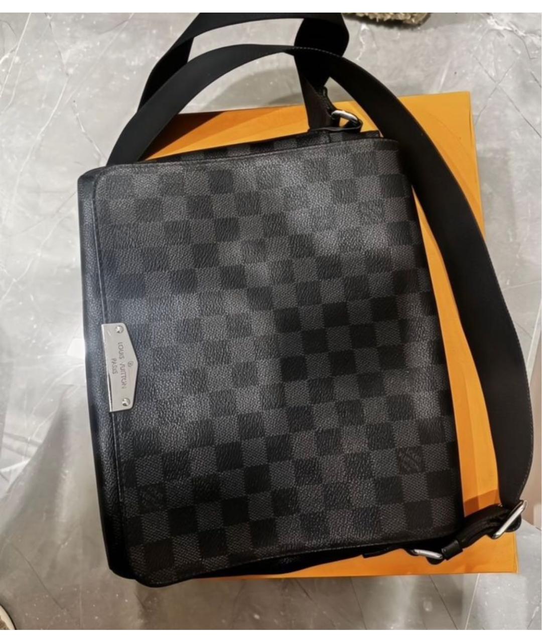 LOUIS VUITTON Черная сумка на плечо из канвы, фото 2