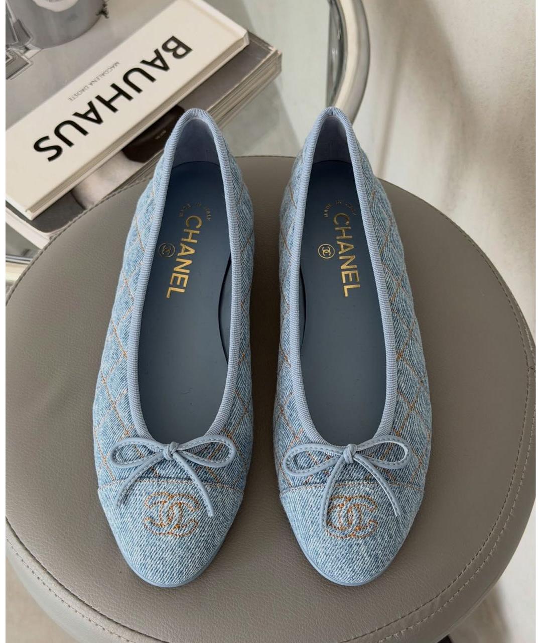 CHANEL Голубые балетки, фото 4