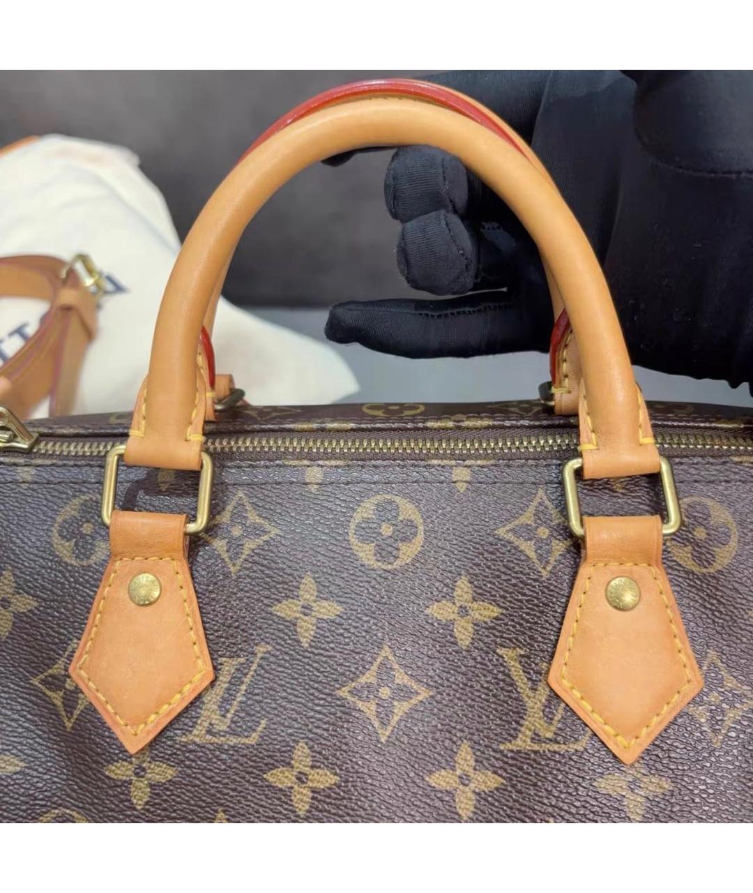 LOUIS VUITTON Коричневая кожаная сумка через плечо, фото 2