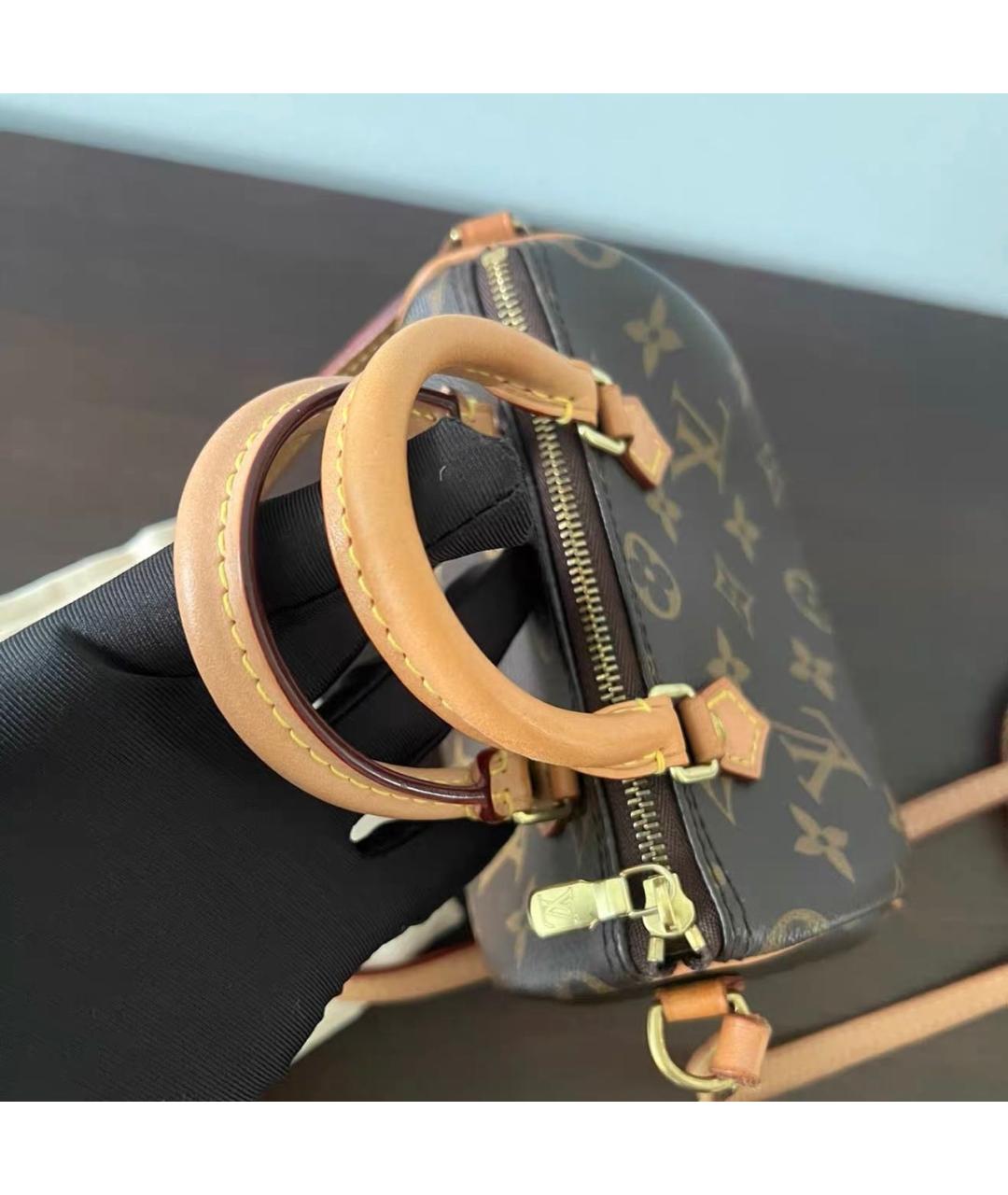 LOUIS VUITTON Коричневая кожаная сумка через плечо, фото 3